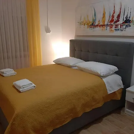 Renata 1